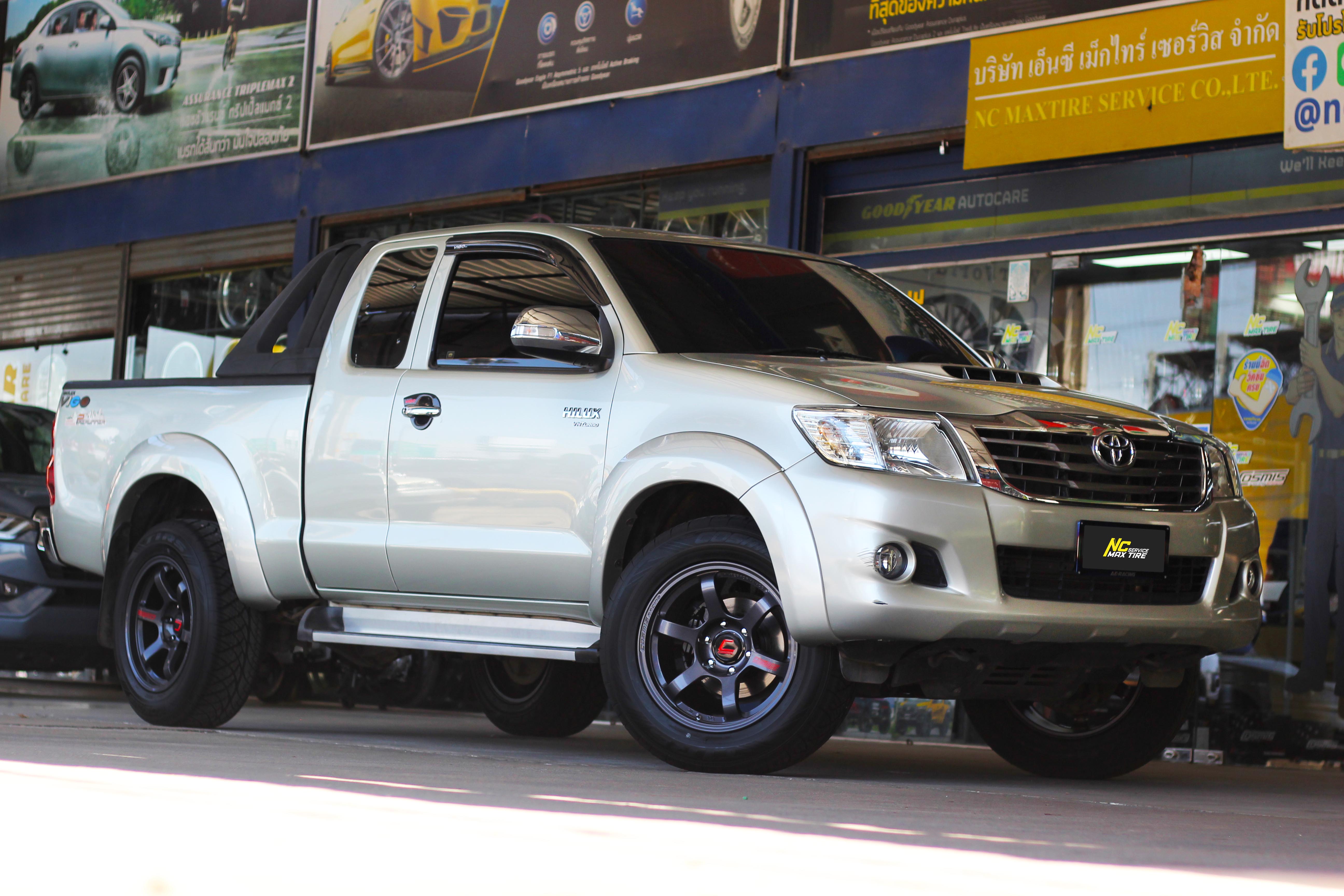 TOYOTA VIGO CHAMP / ล้อแม็กขอบ18 / Cosmis / RG-06SN / 18x9.0 6H139.7 ET0 / ล้อแม็กสีเทากัลเงาทั้งวงCNCหยอดตัวหนังสือแดงCNCตัวหนังสือที่ขอบ / T1RS / 265/60R18 / ล้อแม็กสำหรับรถกระบะ / ล้อแม็กสวยๆ / NCล้อแม็ก