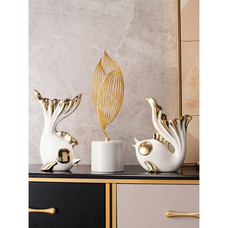 CT142B092 FAMITOSS โมเดลตั้งโชว์ Modern luxury ของแต่งห้อง ของแต่งบ้าน