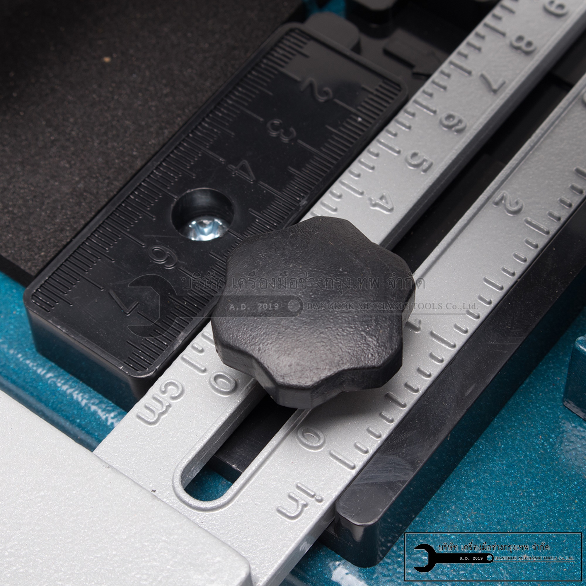 MARATHON แท่นตัดกระเบื้องขนาด 600MM รุ่น 8102E-5A-600