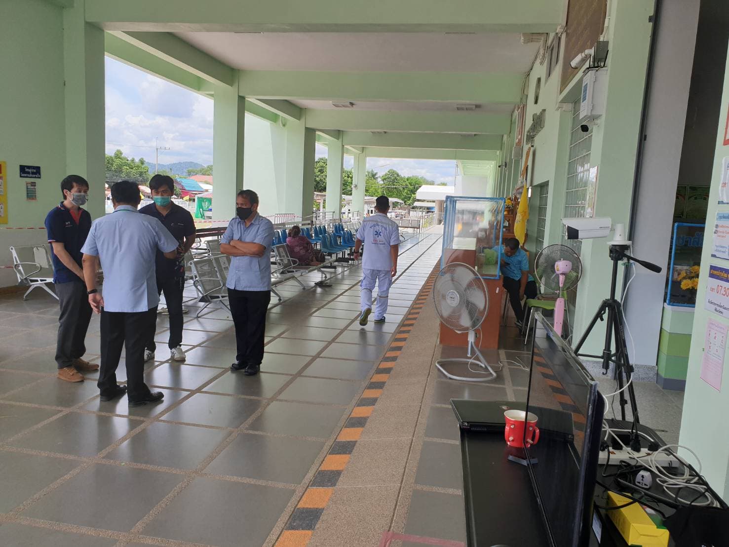 ชุดกล้องตรวจจับความร้อน Hikvision Thermal Camera โซลูชั่นตรวจวัดอุณหภูมิร่างกาย รองรับการตรวจจับใบหน้าด้วยระบบ AI กล้องตรวจวัดอุณหภูมิ