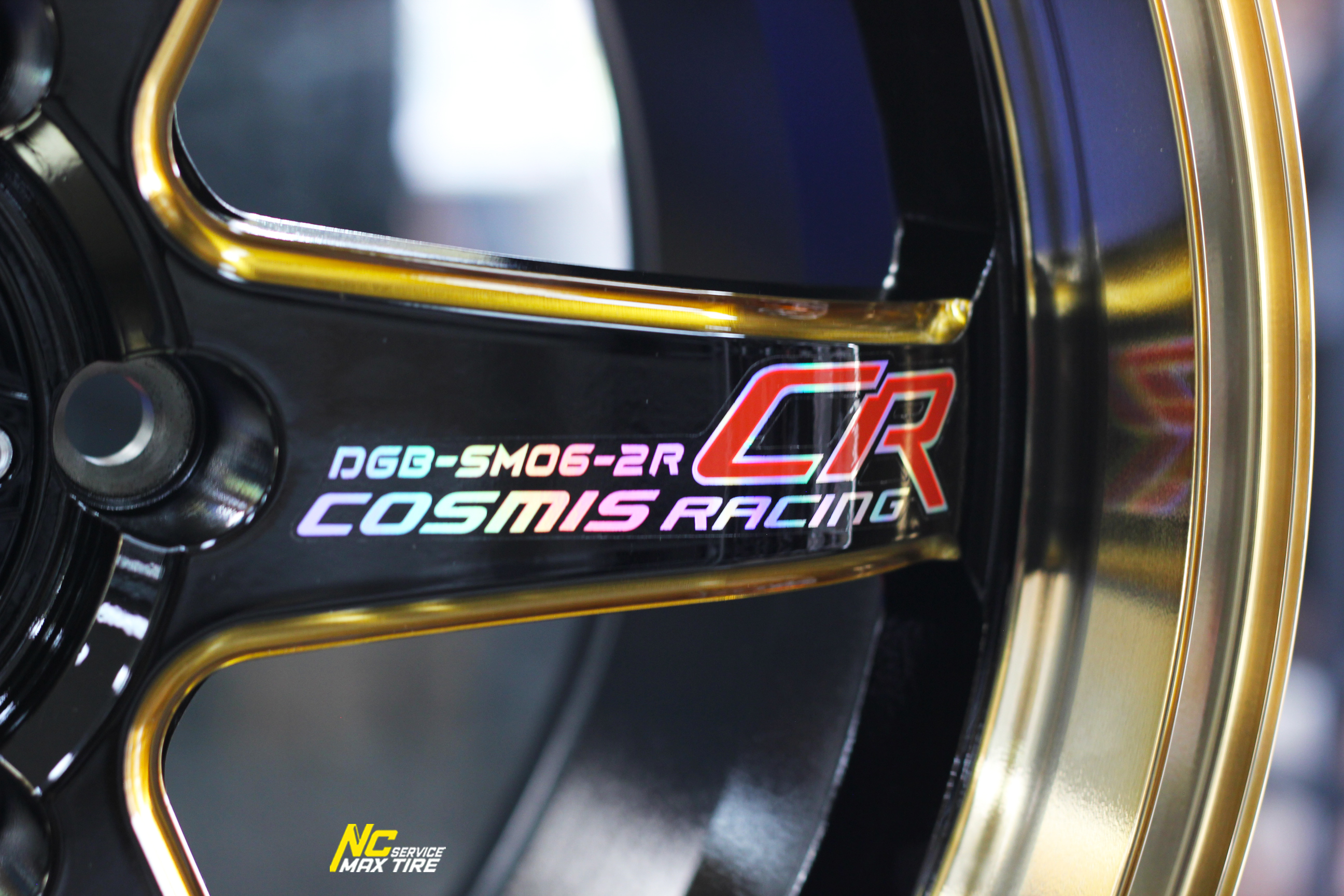 ล้อแม็กขอบ18 / Cosmis / DGB-SM06-2R / 18x9.0 6H139.7 ET35 / Extend tech / SUV / PPV