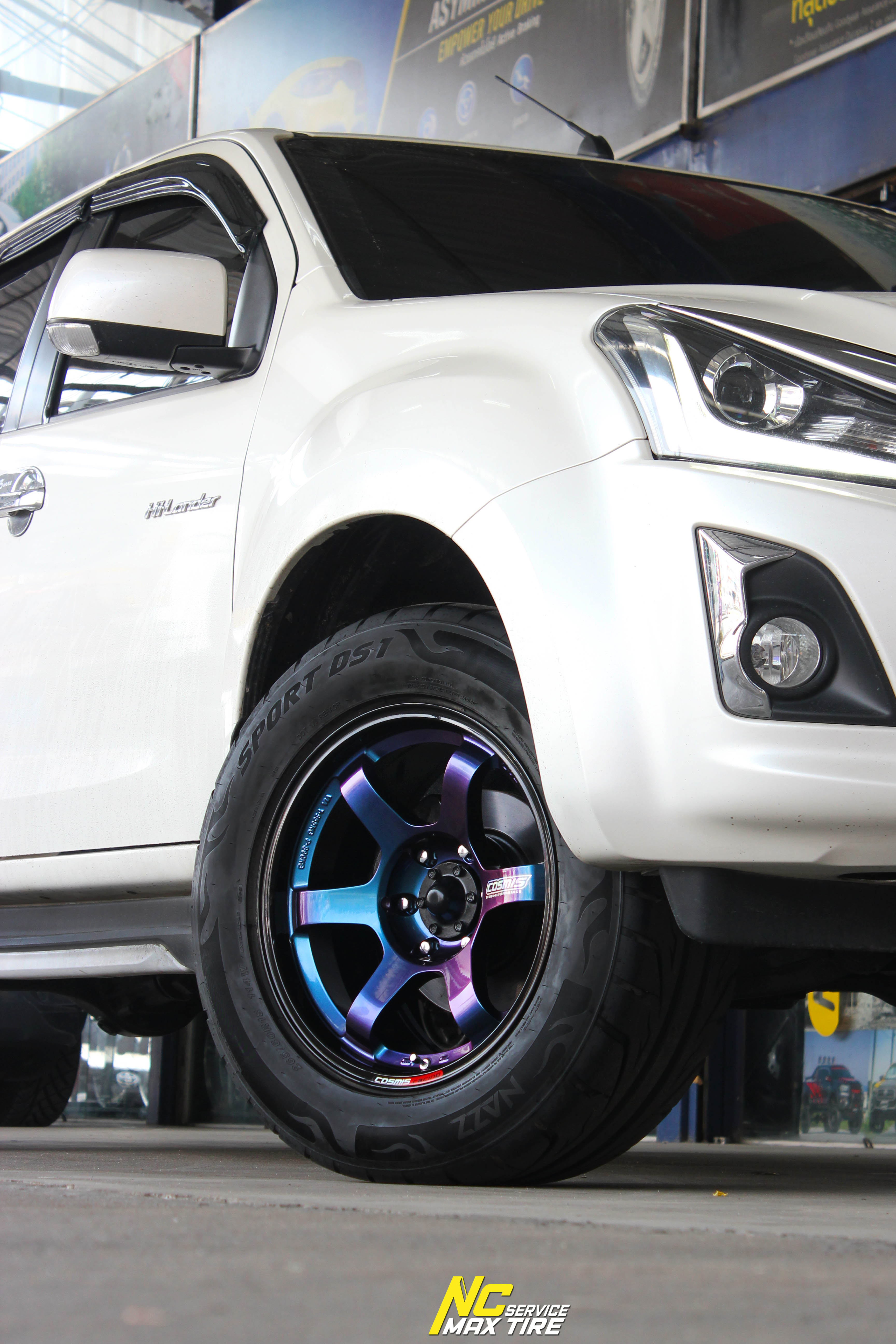 Isuzu D-max / ล้อแม็กขอบ18 / ล้อแม็กสวยๆ / ล้อแม็กรถกระบะตัวสูง / Cosmis / RG-06S / ล้อแม็กสีพิเศษ / Custom Color / Power Blue / 18x9.0 6H139.7 ET0 / ล้อแม็กสีน้ำเงินเฉดพาวเวอร์+ขอบดำเงา+เพลท / NC