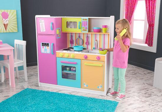 Kidkraft deluxe big & bright kitchen w/ cookware set