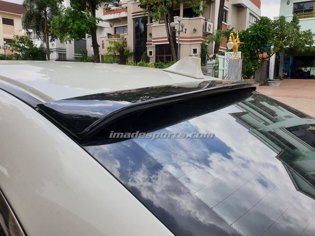 Roof Tail ชุดสปอยเลอร์แนวกระจก Accord G8 2008-2012