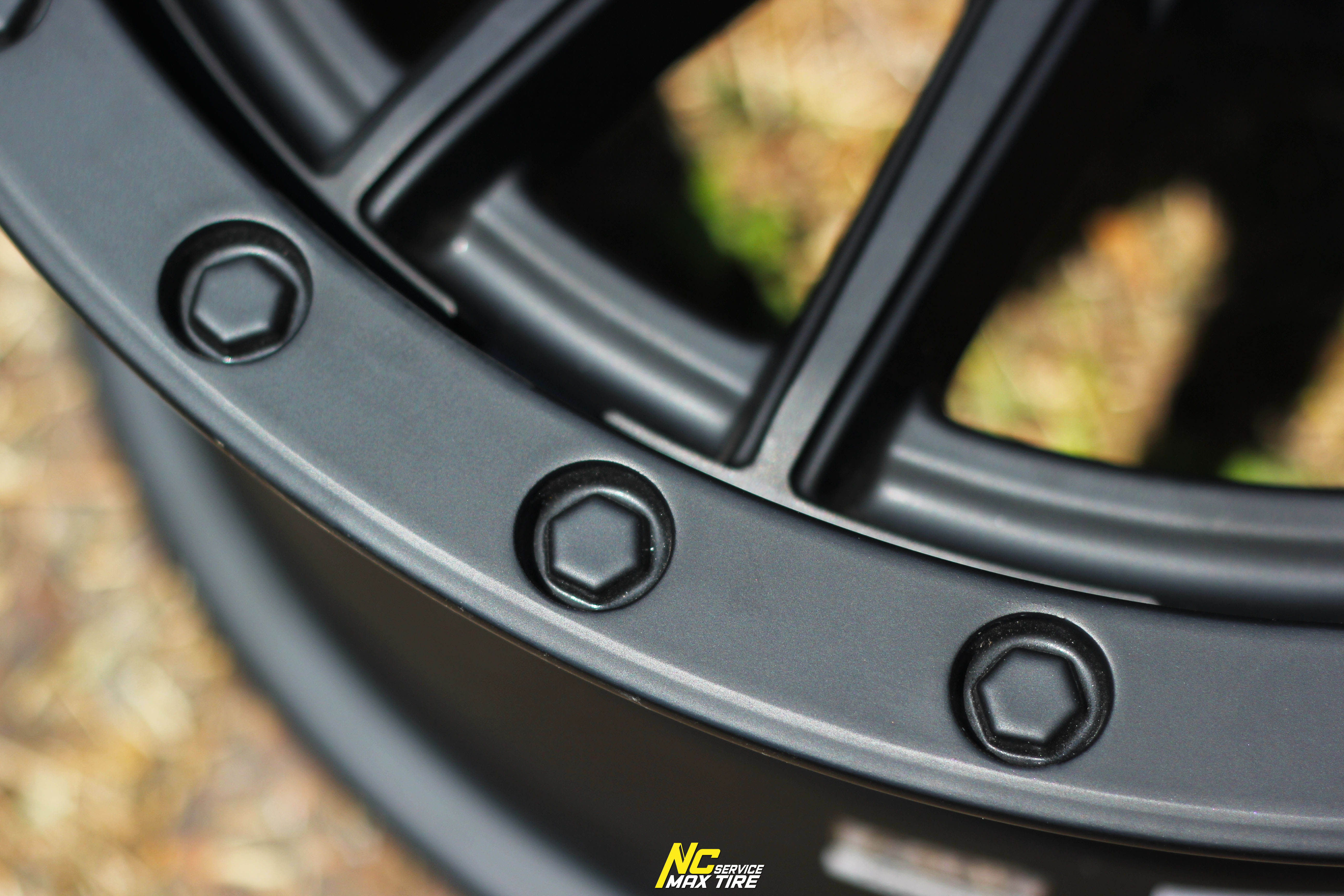 ล้อแม็กสวยๆ / ล้อแม็กออฟโรด / ล้อแม็กขอบ18 / Cosmis / DEVIL / VX-6 / OffRaod / 18x9.0 6H139.7 ET25 / ล้อแม็กสีดำด้านทั้งวง / NC