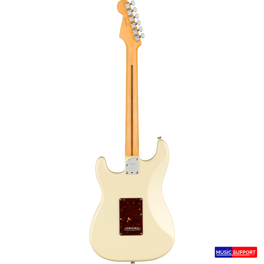 กีตาร์ไฟฟ้า Fender American Professional II Stratocaster RW