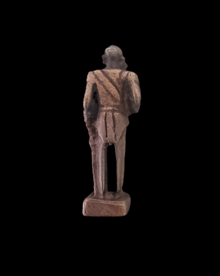 รูปหล่อยืน เสต็จเตี่ยกรมหลวงชุมพร ปากน้ำตะโก ปี 2530