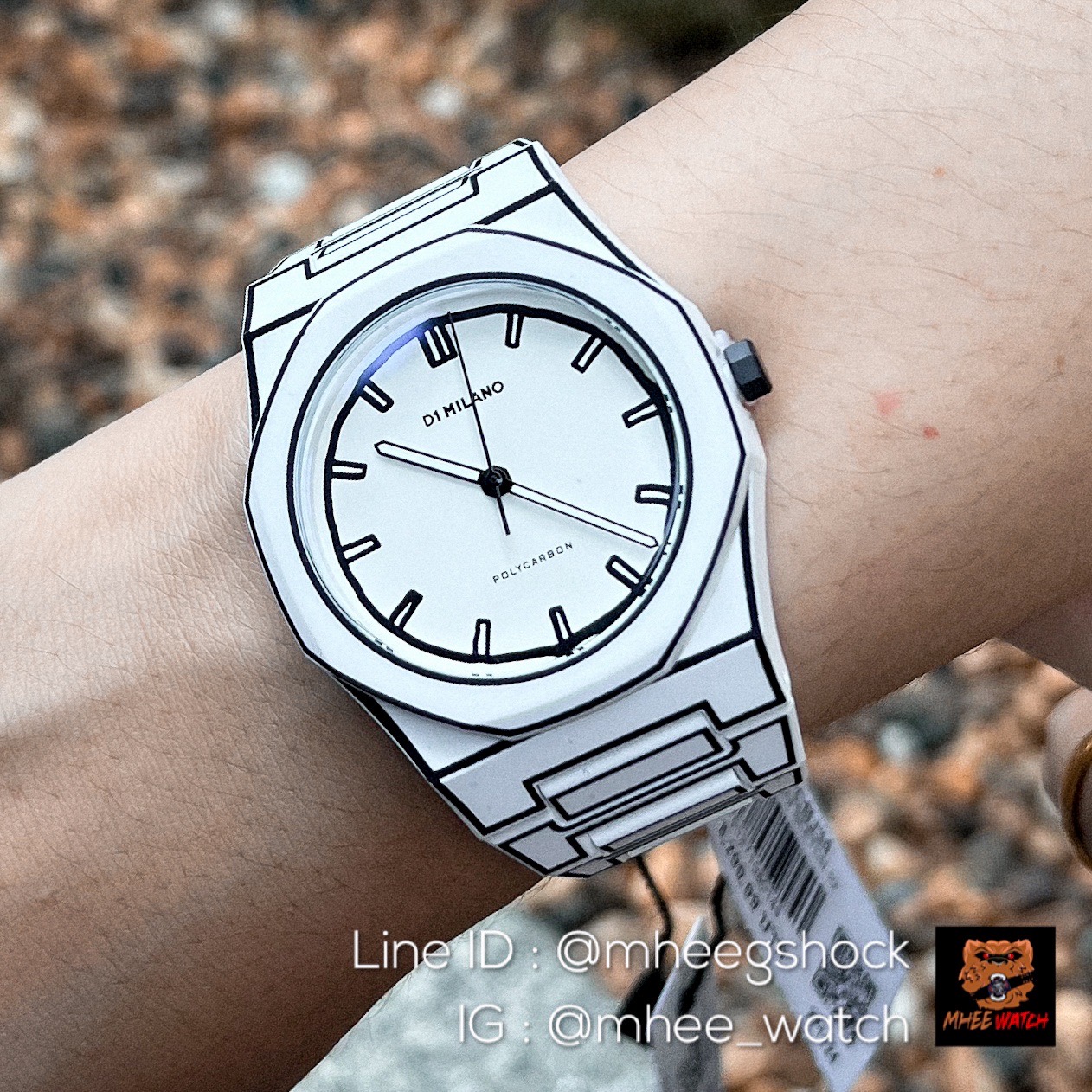 D1 Milano Limited Edition PolyCarbon Sketch White Color 3D Cartoon Effect
