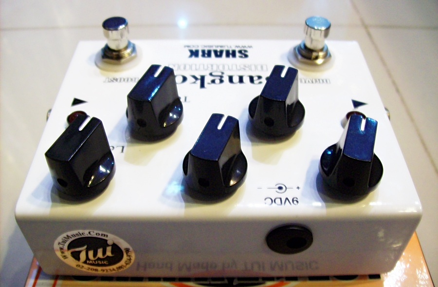 Shark Bangkok Distortion Guitar Effect Pedal