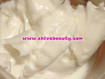 ขายส่ง ครีมหน้าเด้ง ลดสิว ลดฝ้า ครีมหัวไชเท้า สูตรขาวเด้งพิเศษ ขนาด 100 กรัม ราคา 450 บาท