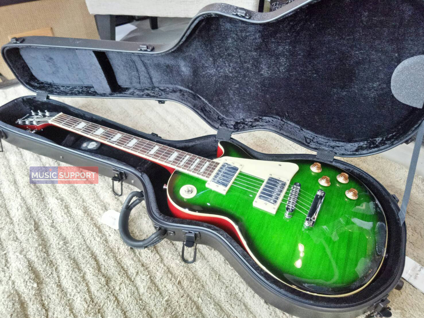 กล่องกีตาร์ไฟฟ้า Hardcase Storm LP-450 (Electric)