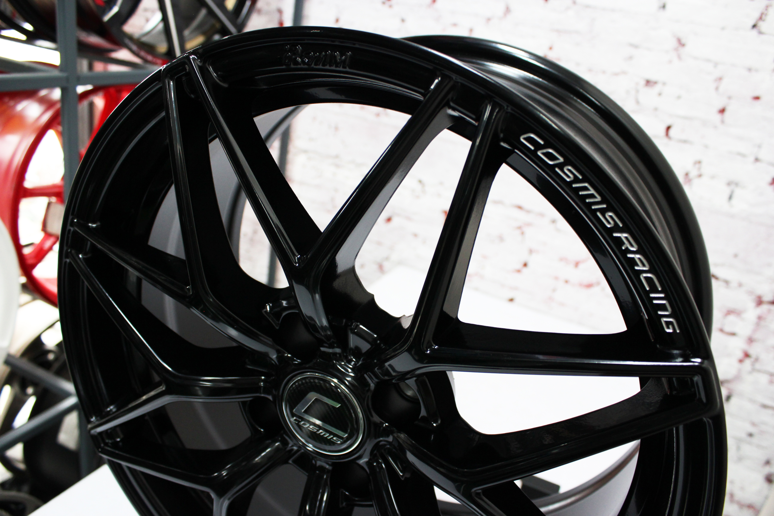 ล้อแม็กขอบ16 COSMIS PV-2 สีดำทั้งวง cncข้างก้าน สำหรับรถเก๋ง (ราคาต่อวง)