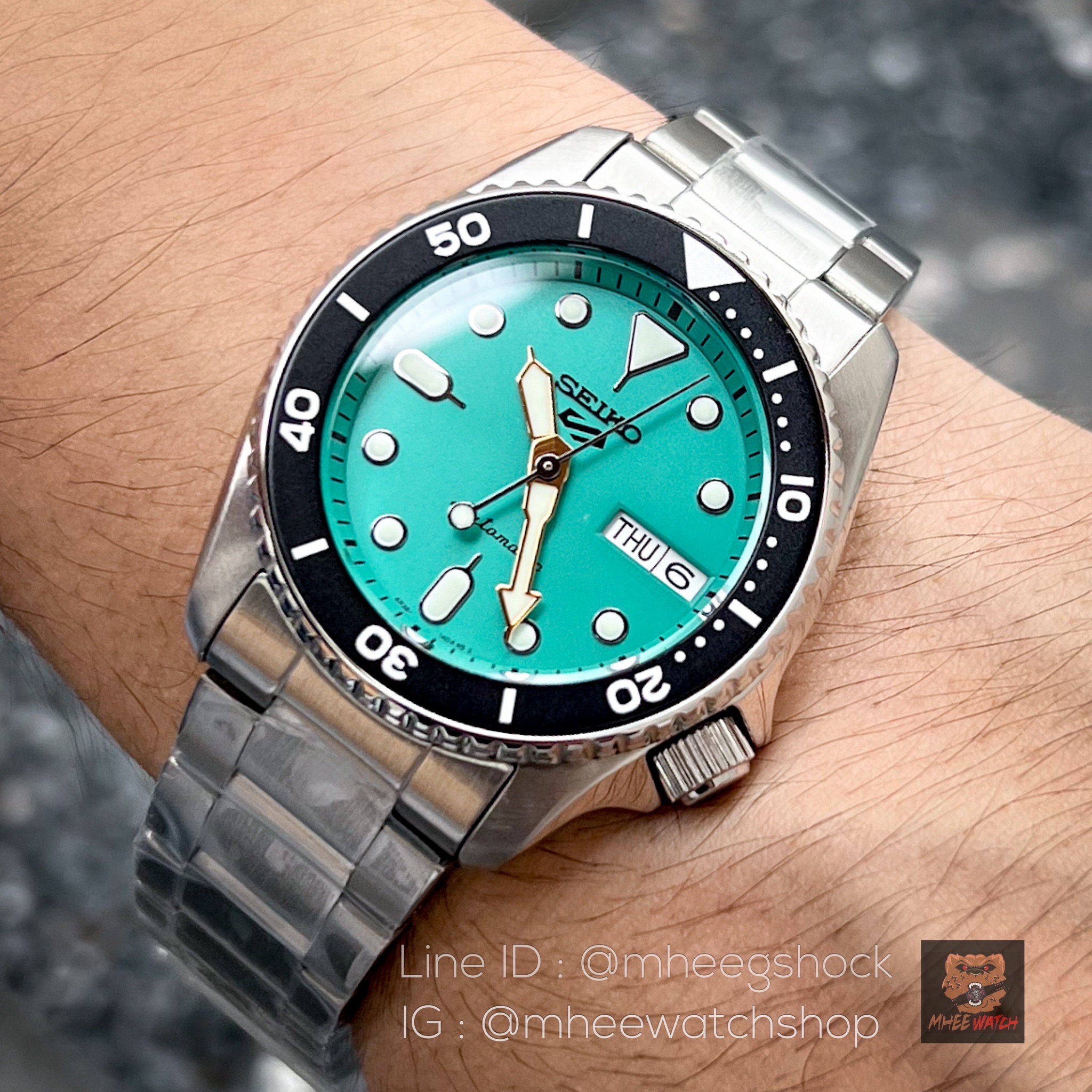 Seiko Black Tiffany 5sports 38mm