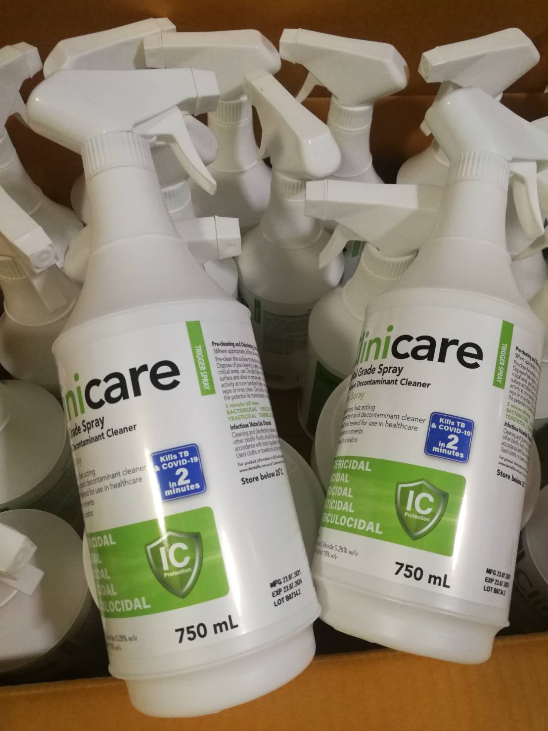 Clinicare Ultra Disinfectant Spay ขนาดบรรจุ 750 ML ของแท้ 100%