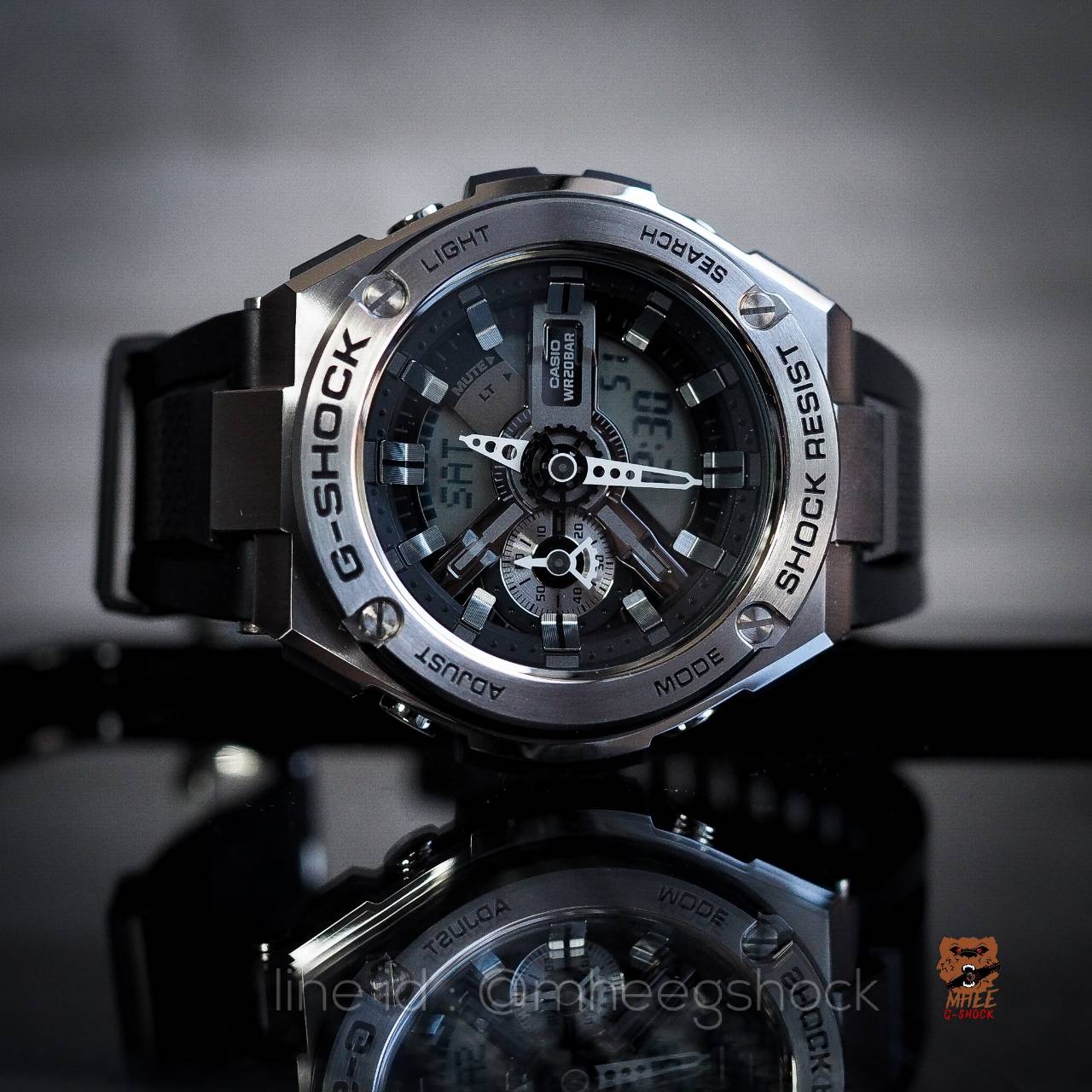 G-Shock G-Steel สีเงิน สายเรซิ่นดำ รุ่น GST-410-1A ของแท้ ประกันศูนย์ CMG