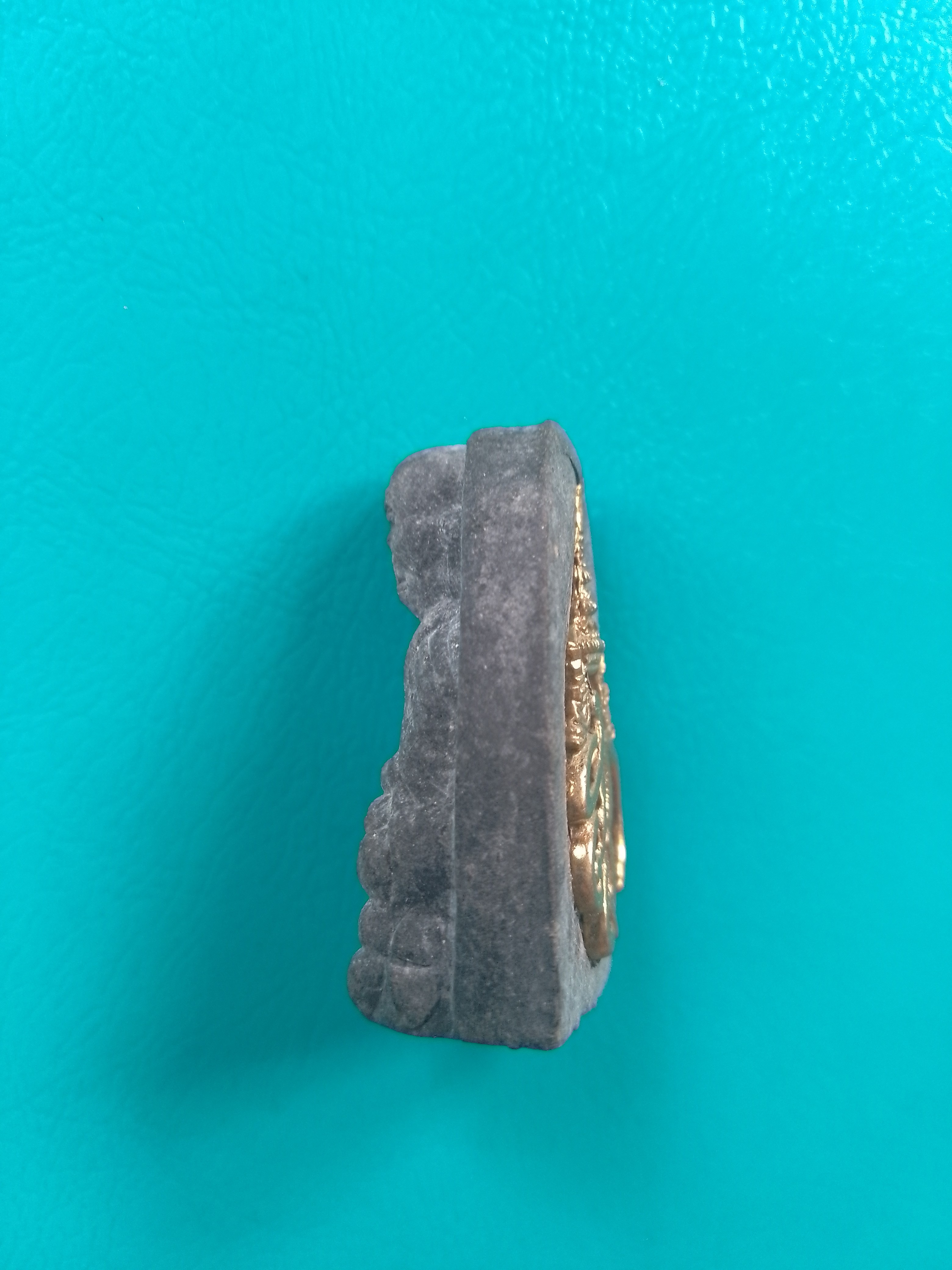 หลวงปู่ทวดวัดห้วยมงคลหลังสก. พิมพ์พระรอด