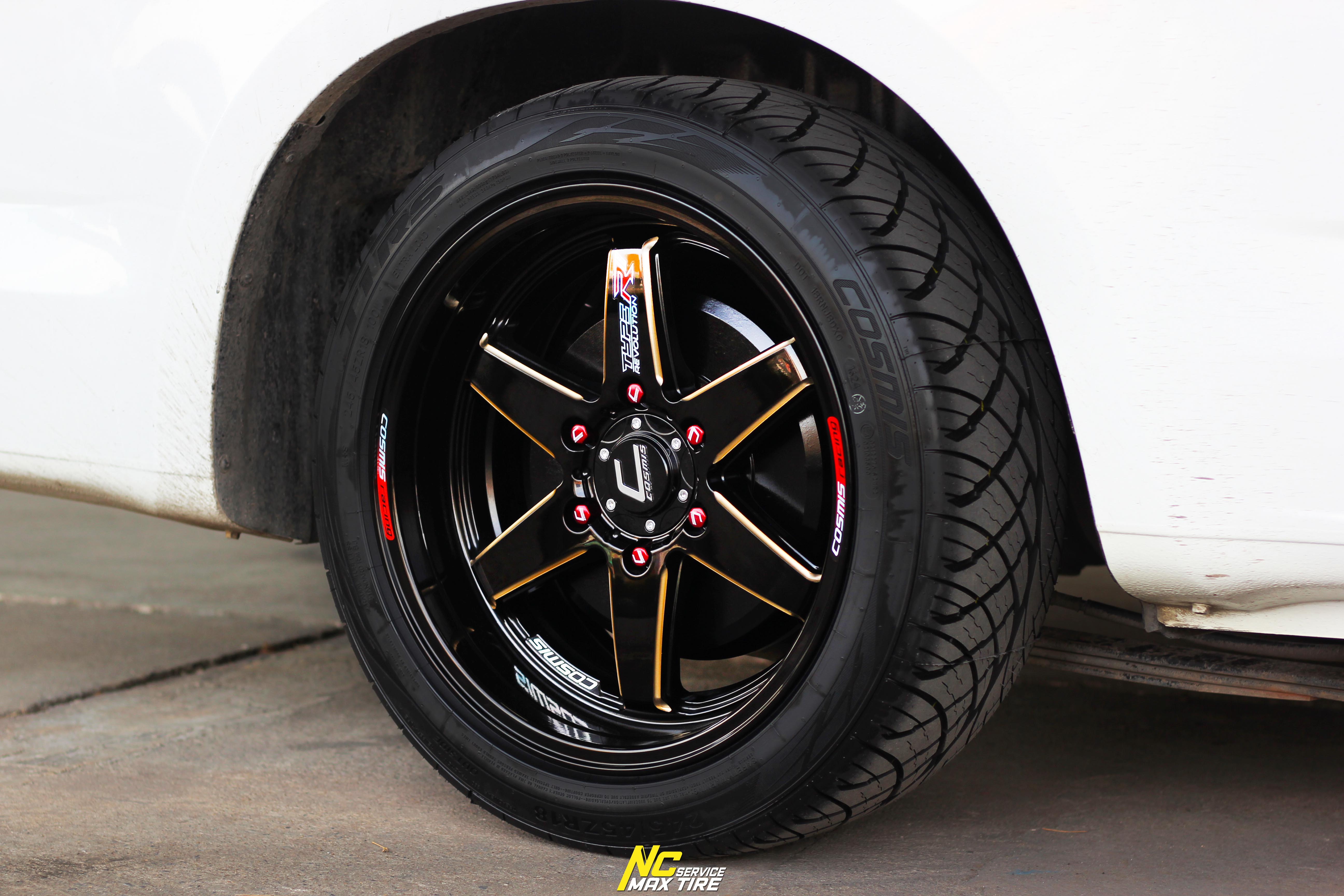 CHEVROLET COLORADO / ล้อแม็กขอบ18 / Cosmis / TYPE-R REVOLUTION / 18x8.5 6H139.7 ET25 / ล้อแม็กสีดำเงาทั้งวงCNCข้างก้านทอง / T1RS / 255/45ZR18 / NCล้อแม็ก / ล้อแม็กสวยๆ