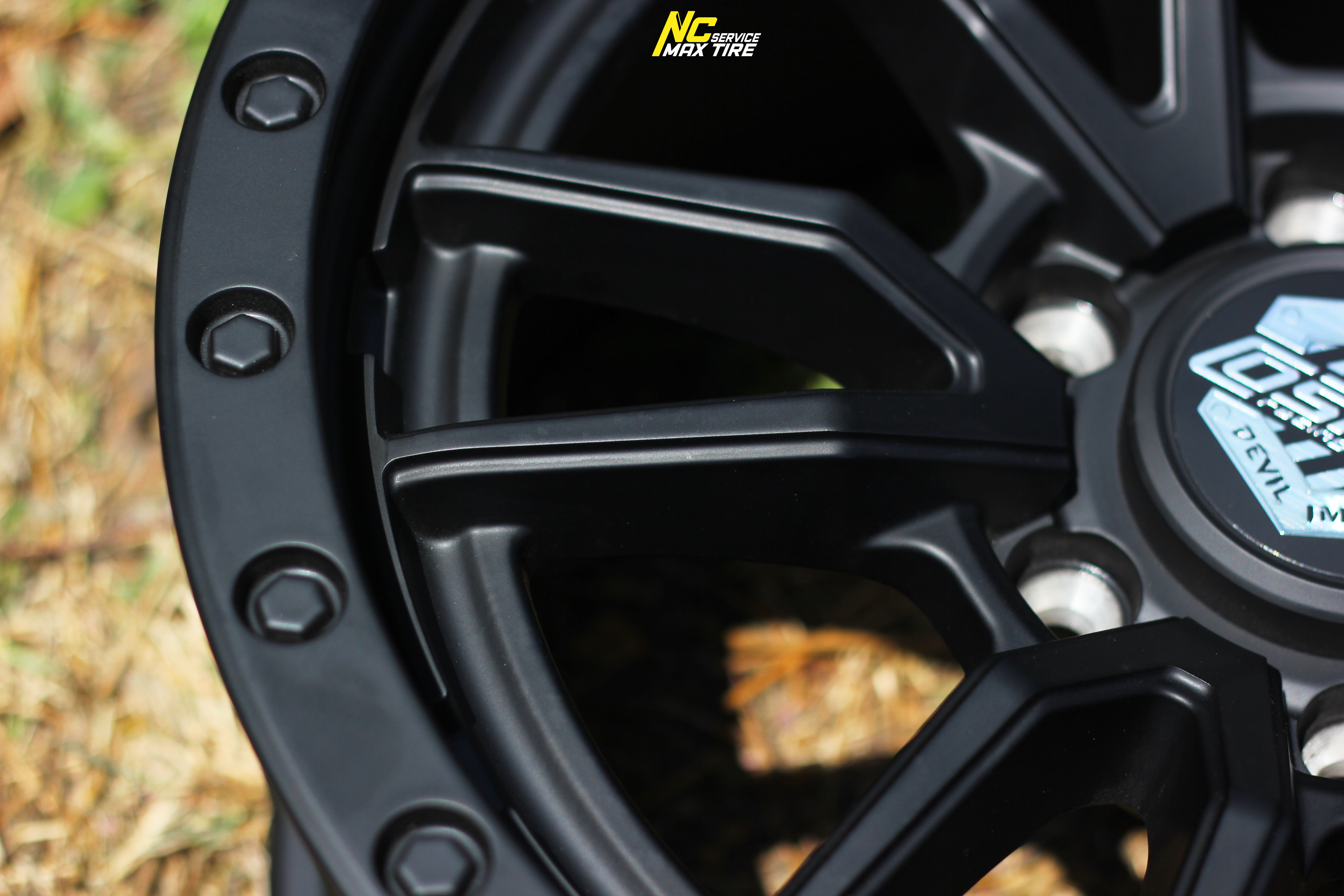 ล้อแม็กสวยๆ / ล้อแม็กออฟโรด / ล้อแม็กขอบ18 / Cosmis / DEVIL / VX-6 / OffRaod / 18x9.0 6H139.7 ET25 / ล้อแม็กสีดำด้านทั้งวง / NC