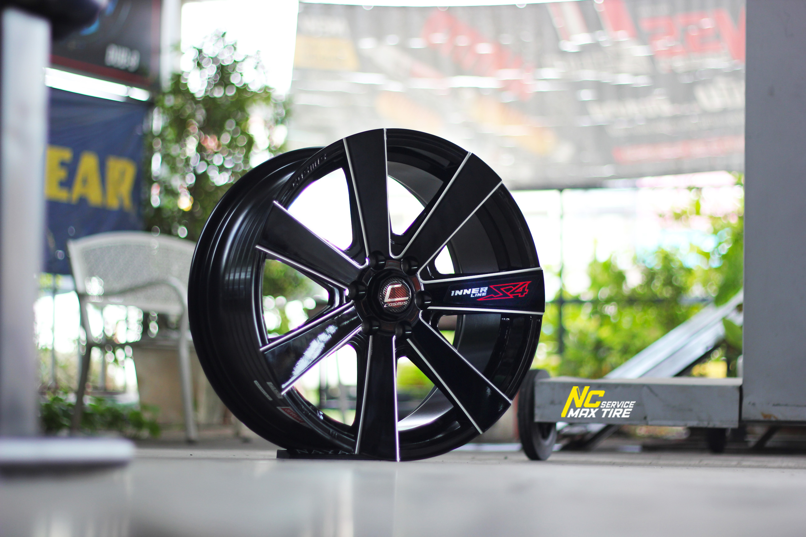 ล้อแม็กขอบ18 / Cosmis / Innerline / S4 / 7 ก้านทรงใบพัด / ExtendTech / ล้อแม็กสีดำเงาทั้งวง / CNCข้างก้าน / 18×8.5 6H114.3 ET35