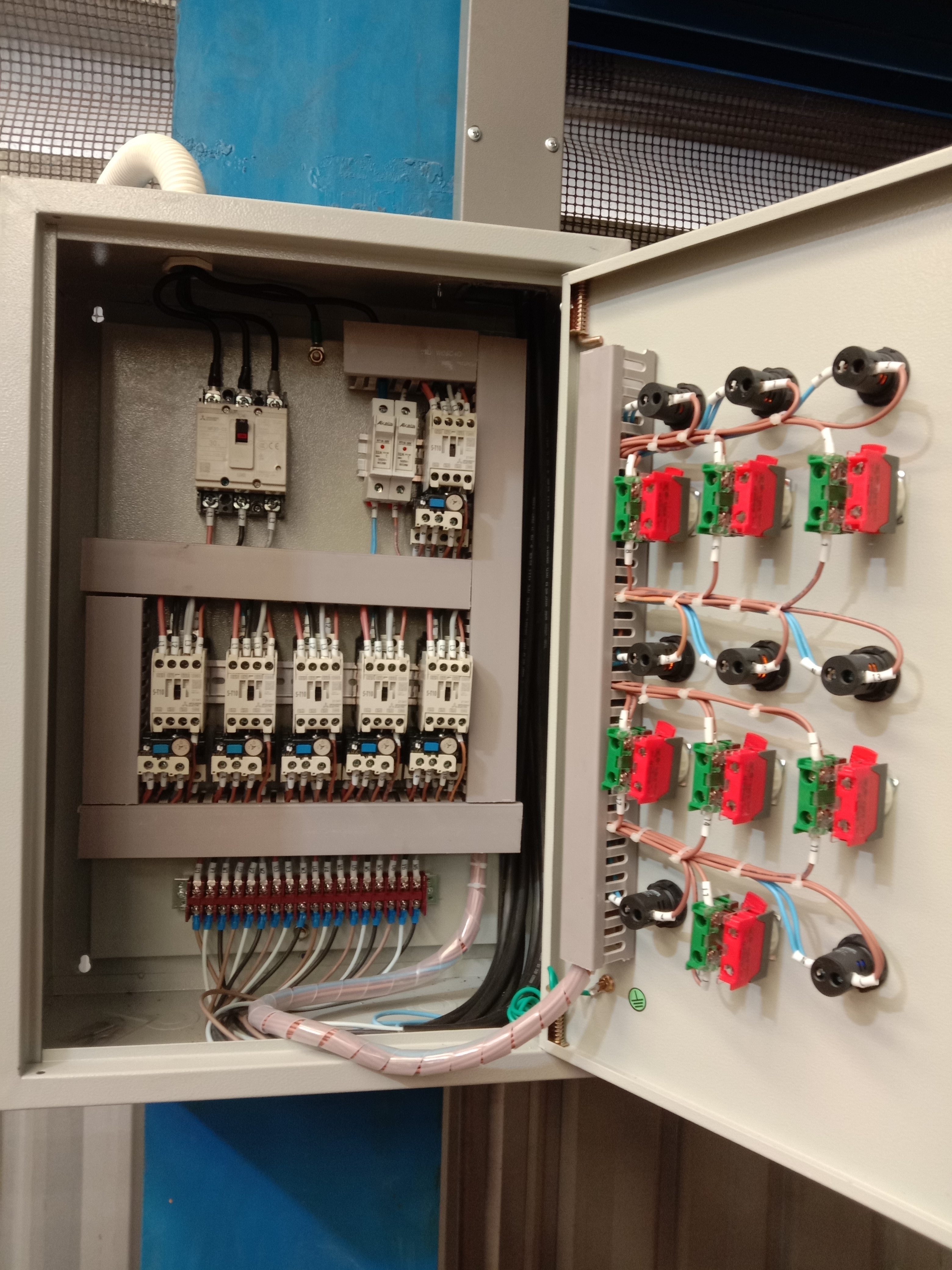 ผลงาน - ระบบตู้คอลโทรล