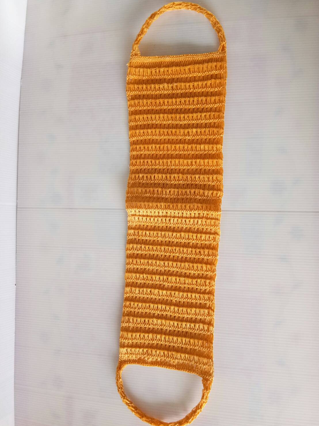 ใยไหมขัดผิว รักษ์ไหม SILK SCRUB