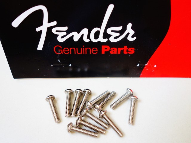 น็อตปิคอัพกีตาร์ Fender Pickup /Switch Screw