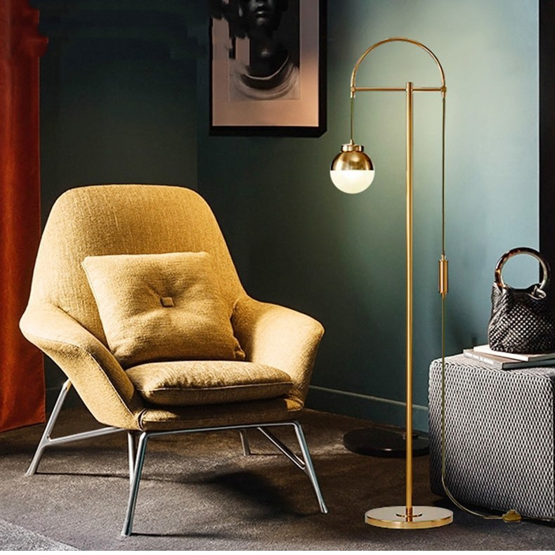 CT168A104 SOTMIA โคมไฟ โคมไฟตั้งพื้น โคมไฟสีทอง โคมไฟโมเดิร์น