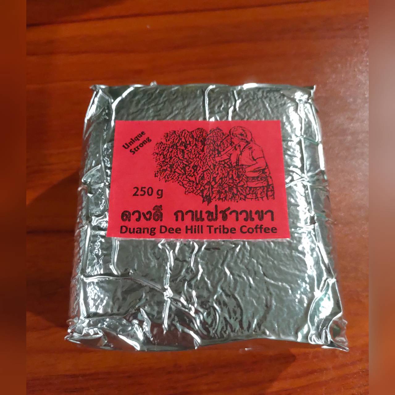 ดวงดี กาแฟชาวเขา Duang Dee Hill Tribe Coffee 100% Pure Thai Arabica Coffee Unique Strong Roast Blend 250 g
