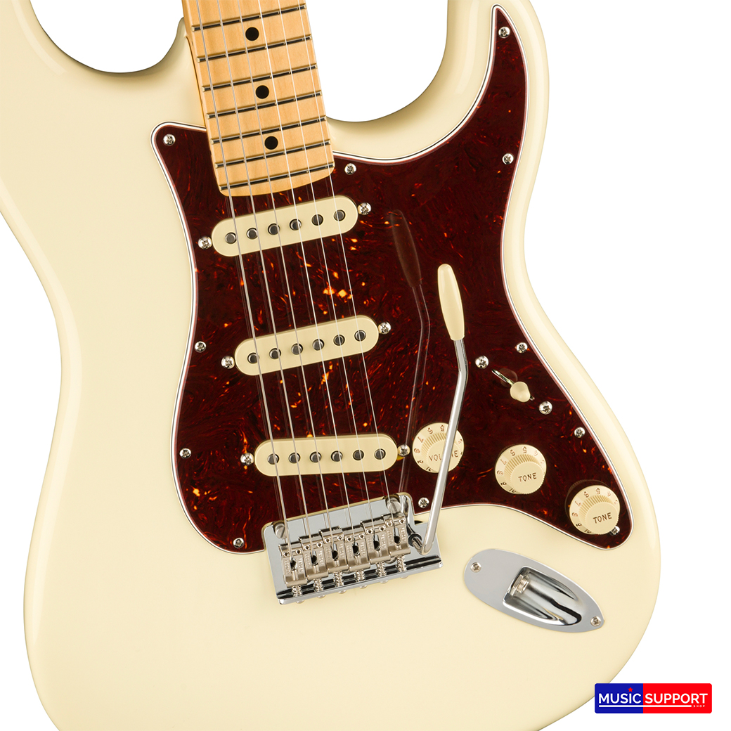 กีตาร์ไฟฟ้า Fender American Professional II Stratocaster MN
