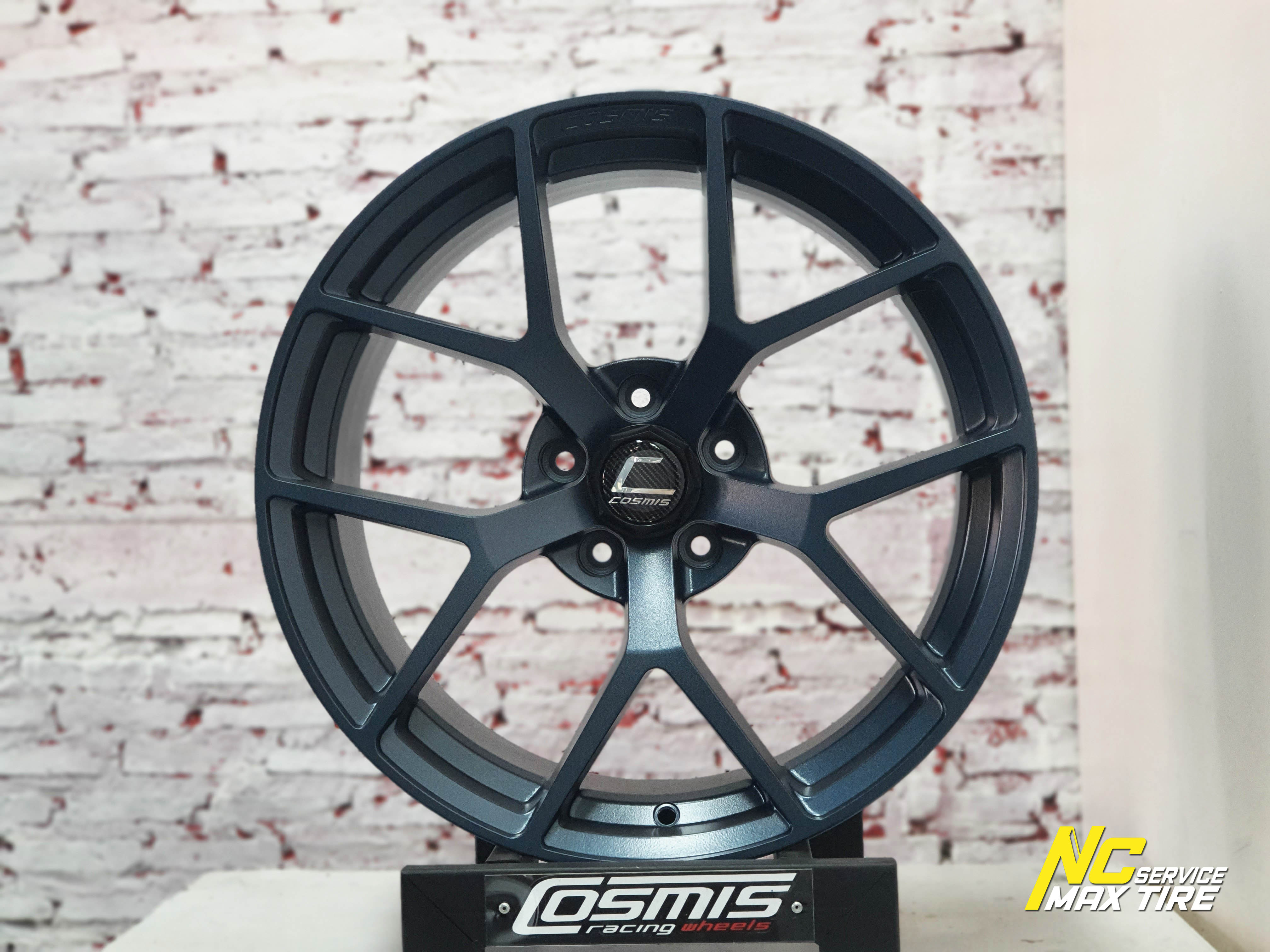ล้อแม็กขอบ18 Cosmis AXIS สำหรับรถเก๋ง (ราคาต่อวง)