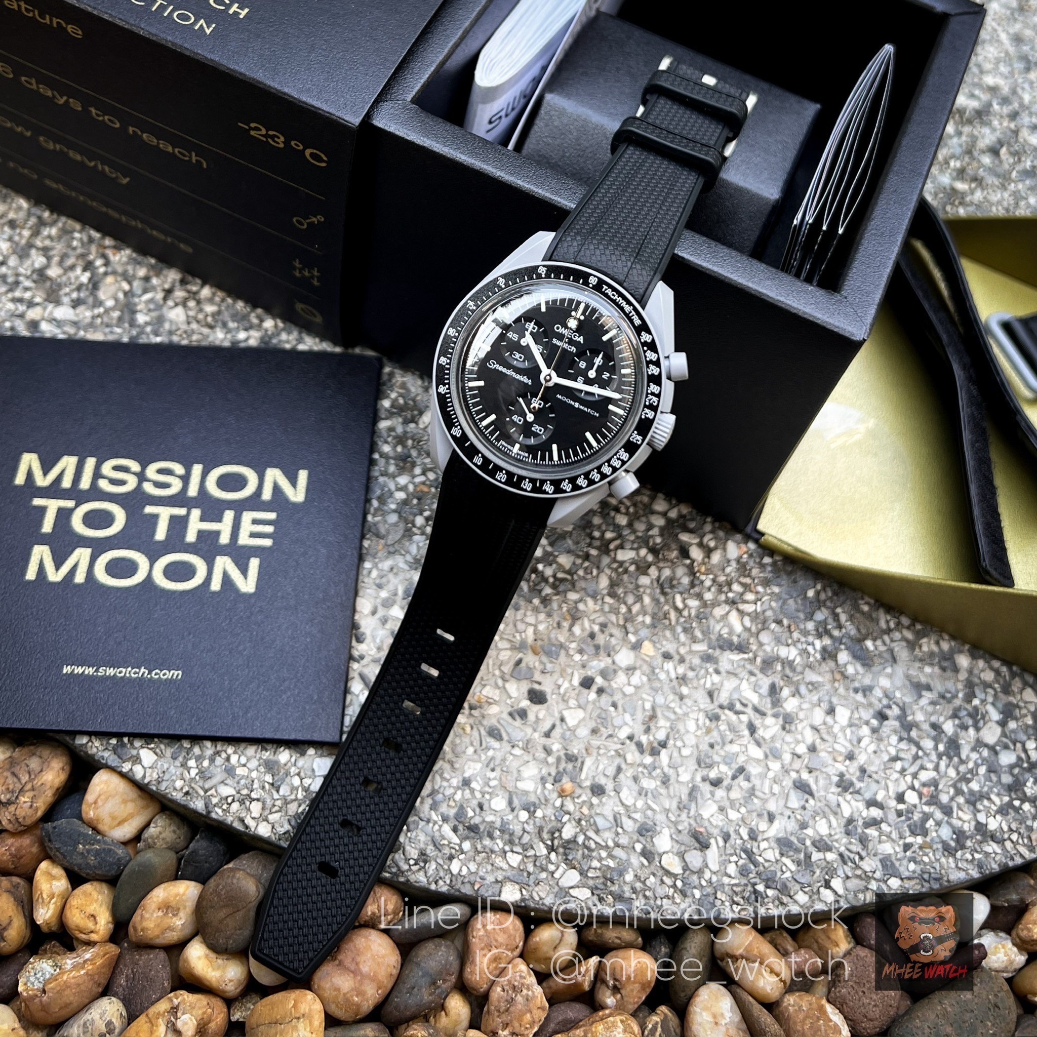New Mission to the MoonShine Gold Swatch X Omega Limited Lollipop 100เรือนในไทย เข็มทอง18K Free Rubber Straps