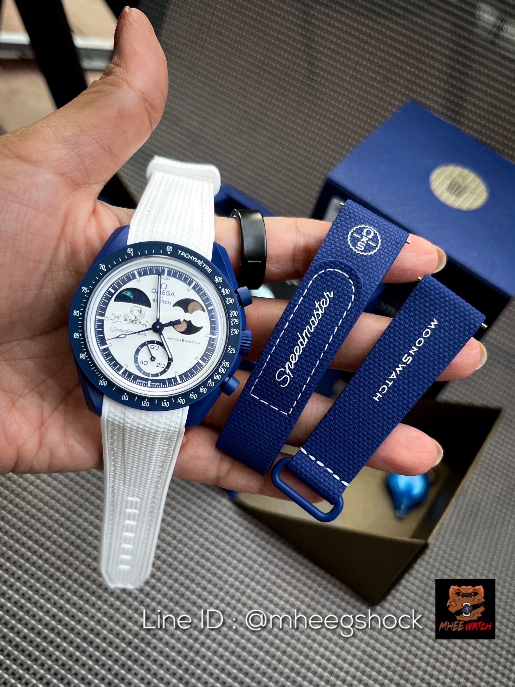 SWATCH X OMEGA Limited Snoopy MOONSHINE GOLD MISSION TO EARTHPHASE 