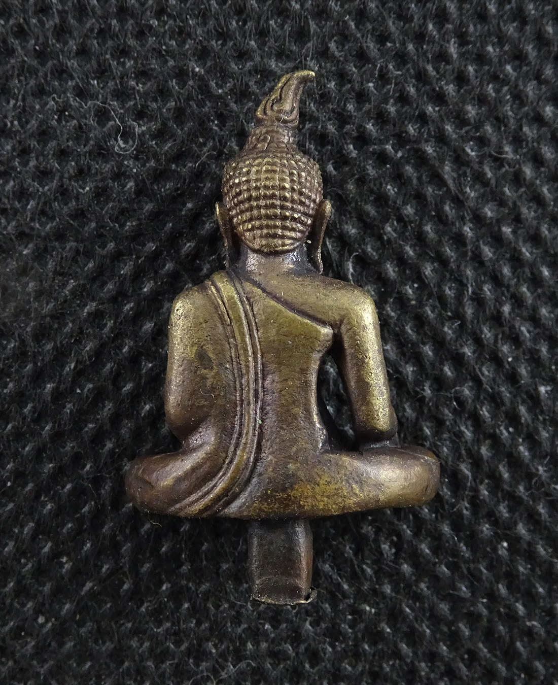 พระยอดธงเกศบิด หลวงพ่อมนัส