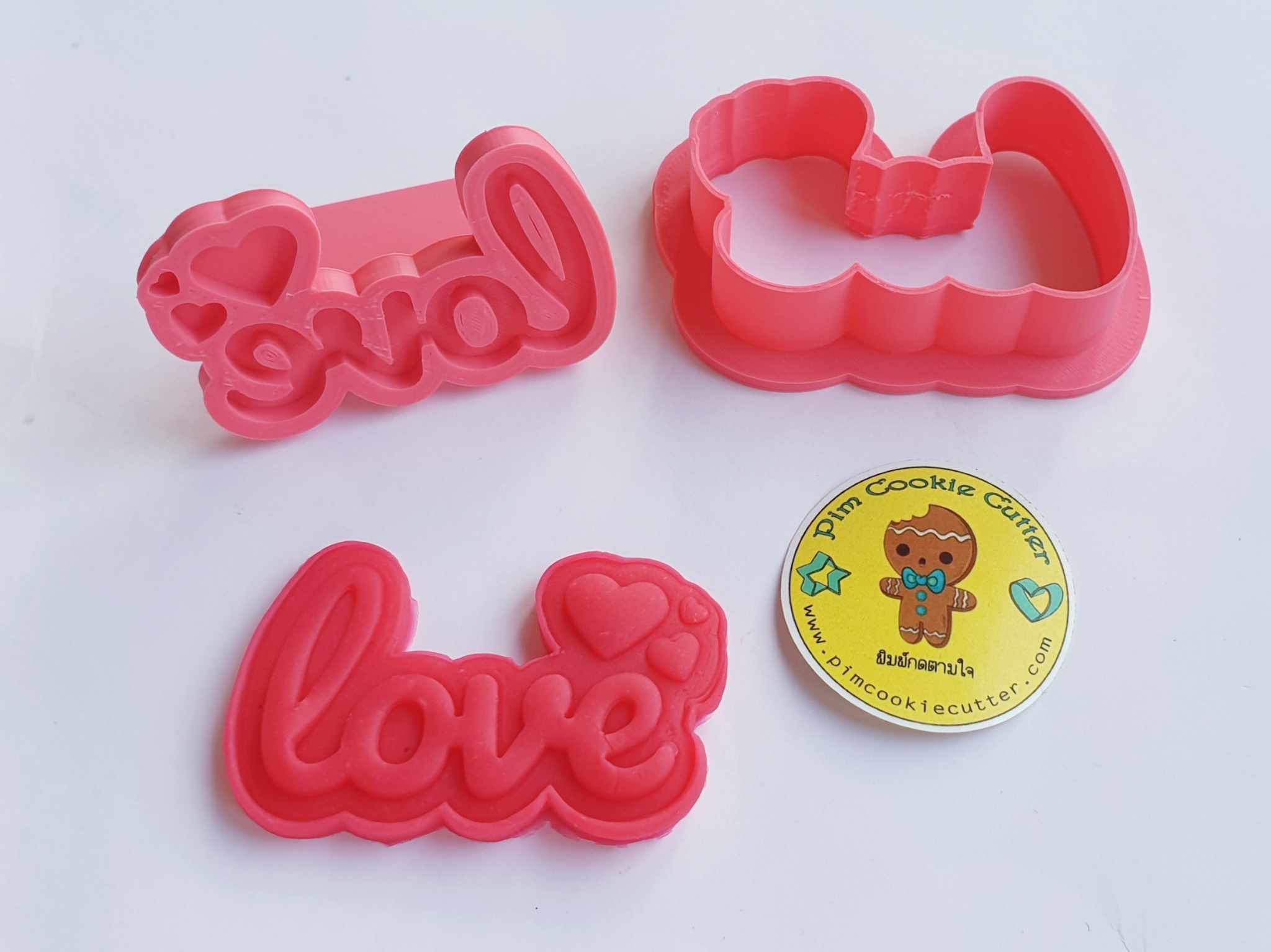 พิมพ์อักษร Love แบบนูน ขนาด 5x3.5cm