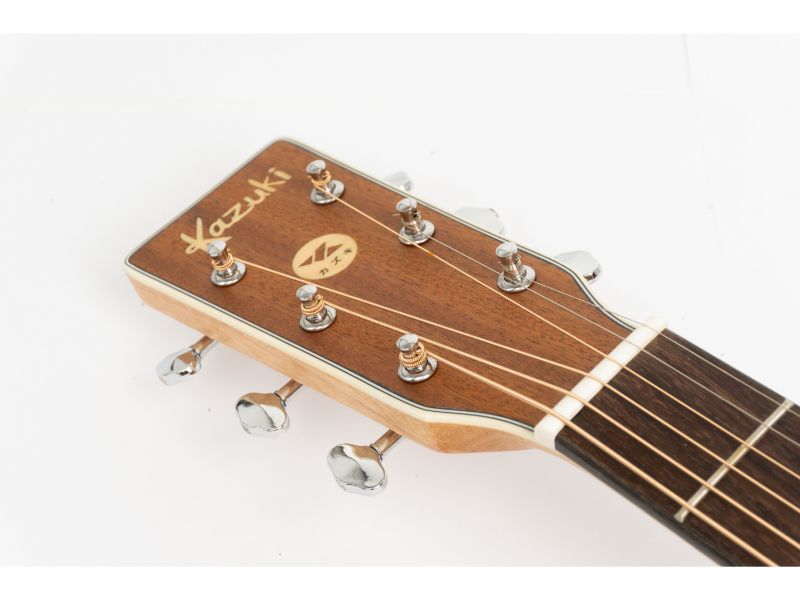 Kazuki โปร่ง 41" Top Solid รุ่น AKZ-SOUL-OM41 ไม้มาฮอค +กระเป๋า