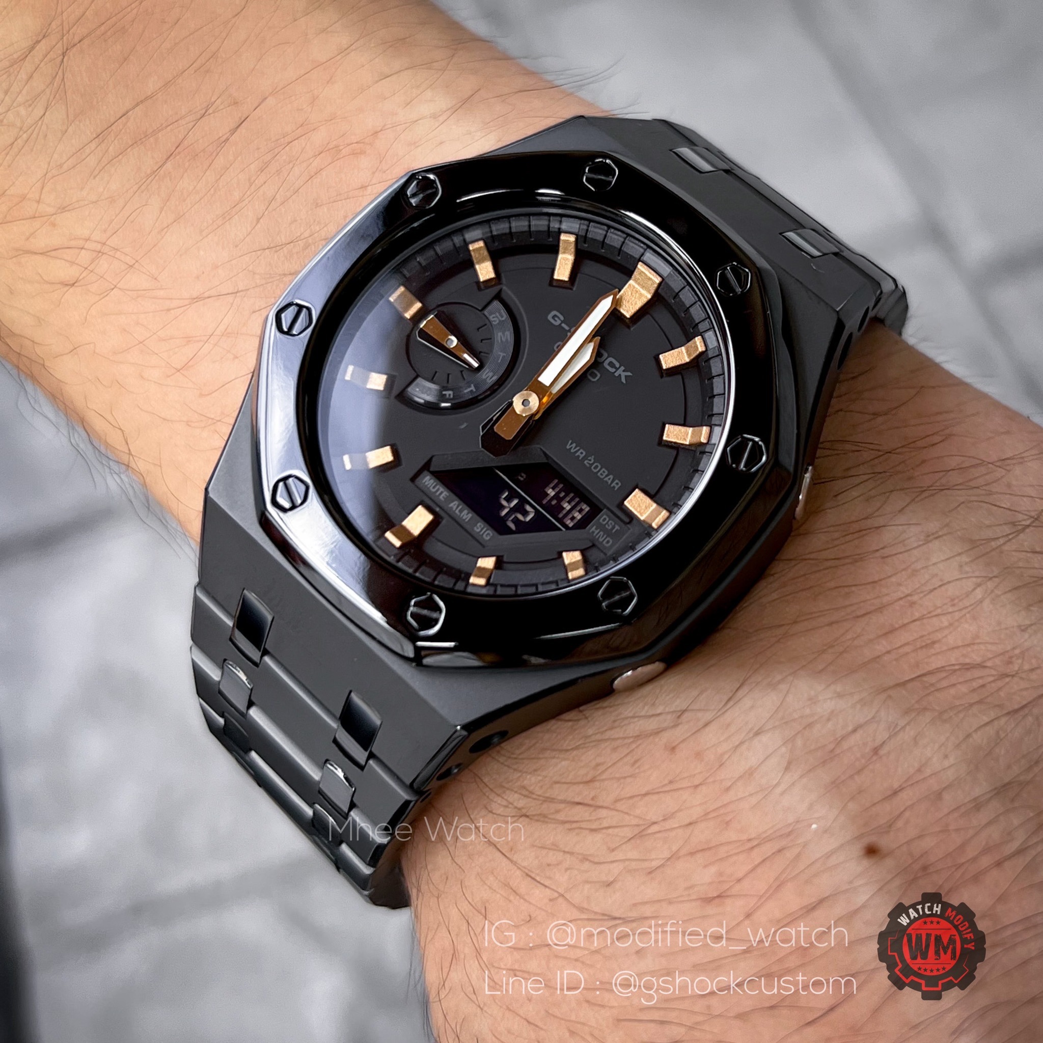 G-Shock Casioak ga-2100 custom Black Panther II Steel Golden Dial