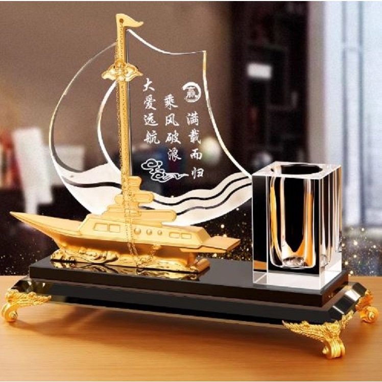 CT029D102 HOMMY ของตั้งโชว์ ของตั้งโต๊ะ เรือใบ ใส่ปากกา มังกร