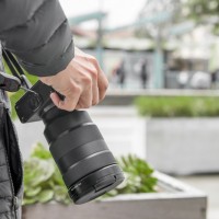 PEAK DESIGN – Anchor Mount จากแบรนด์ Peak Design ไม่เหมือน plate ของขาตั้งกล้องทั่วๆไป เพราะมีขนาดเล็ก น้ำหนักเบา แต่แข็งแรง ทนทาน… ใช้งานได้กับทุกสายคล้องกล้องของ Peak Design