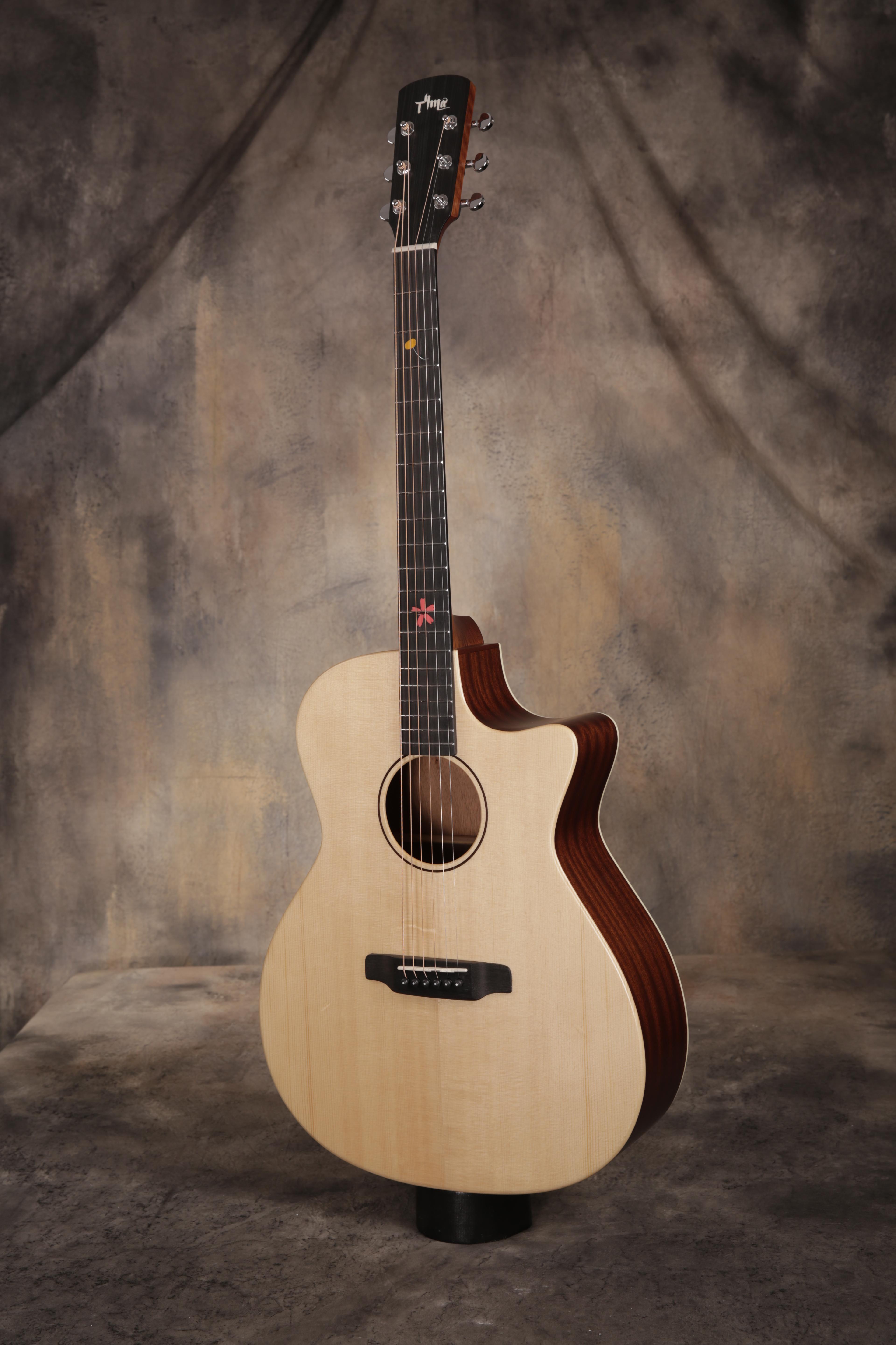 กีตาร์โปร่ง Tyma รุ่น TD-5C / TG-5C + กระเป๋า