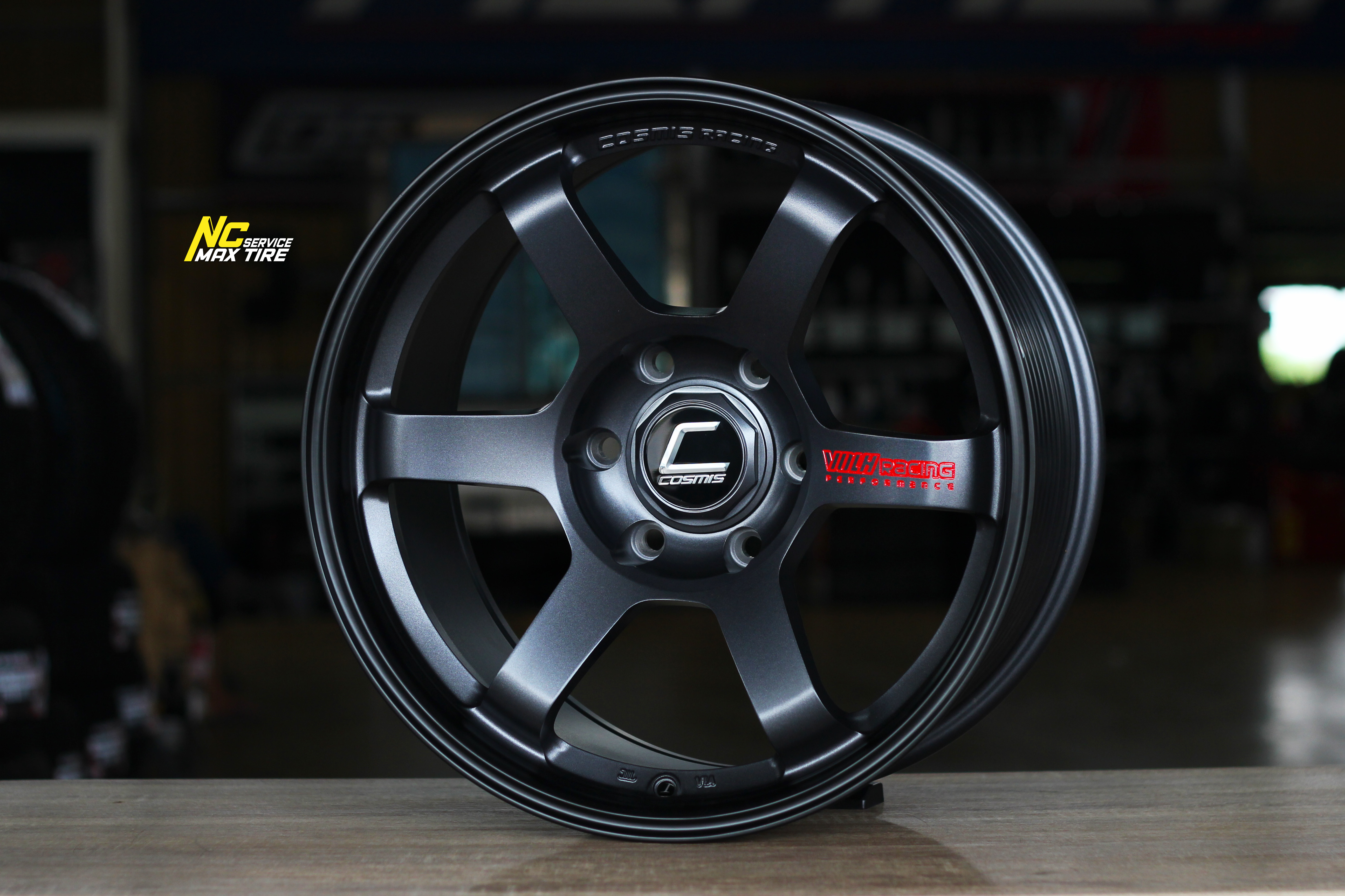 ล้อแม็กขอบ18 / Cosmis / RG-06SR / ล้อแม็กสำหรับรถกระบะ / SUV /PPV / 18x9.0 6H139.7 ET0 / ล้อแม็กสีกัลเทา+ตัวหนังสือแดงที่ก้าน / NC
