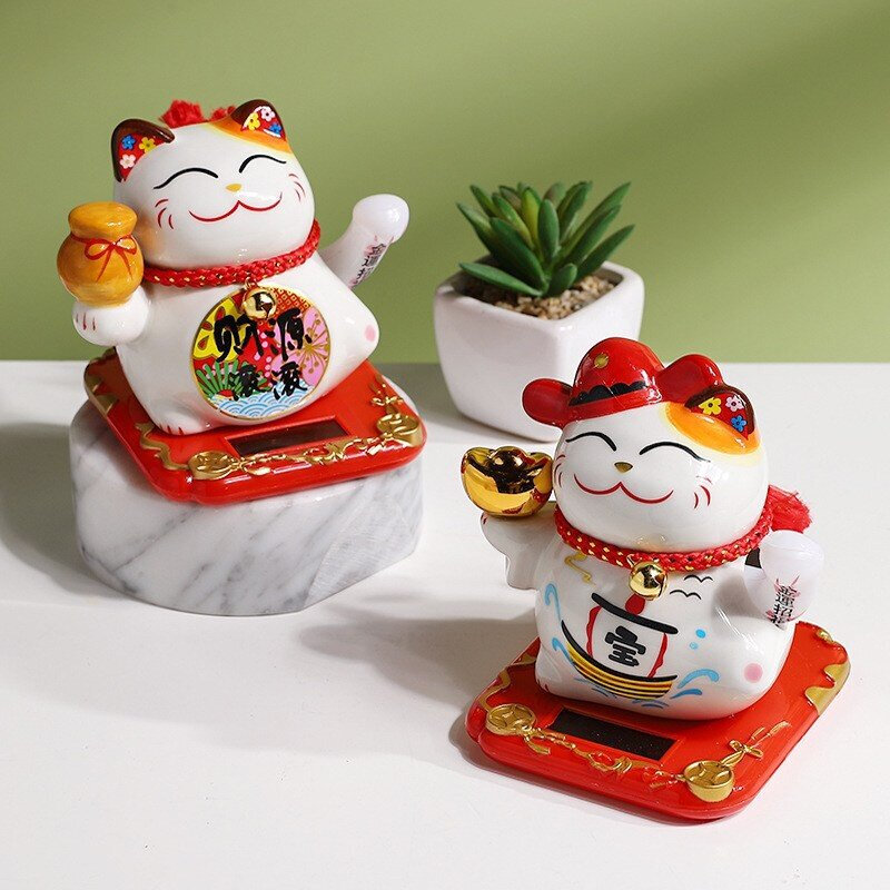 C1009B054 FAMITOSS แมวนำโชค แมวกวัก แมวกวักญี่ปุ่น แมวญี่ปุ่น แมวนำโชคญี่ปุ่น โมเดลแมวกวัก ตุ๊กตาตกแต่งบ้าน