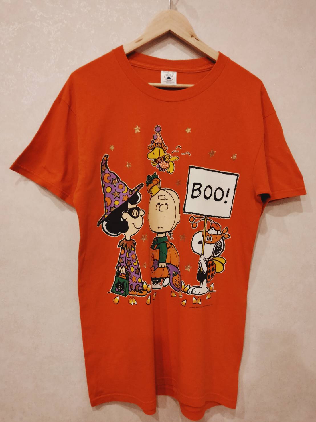 เสื้อยืดวินเทจ เสื้อการ์ตูน PEANUTS Halloween Glitter ป้าย DELTA ปี 1996
