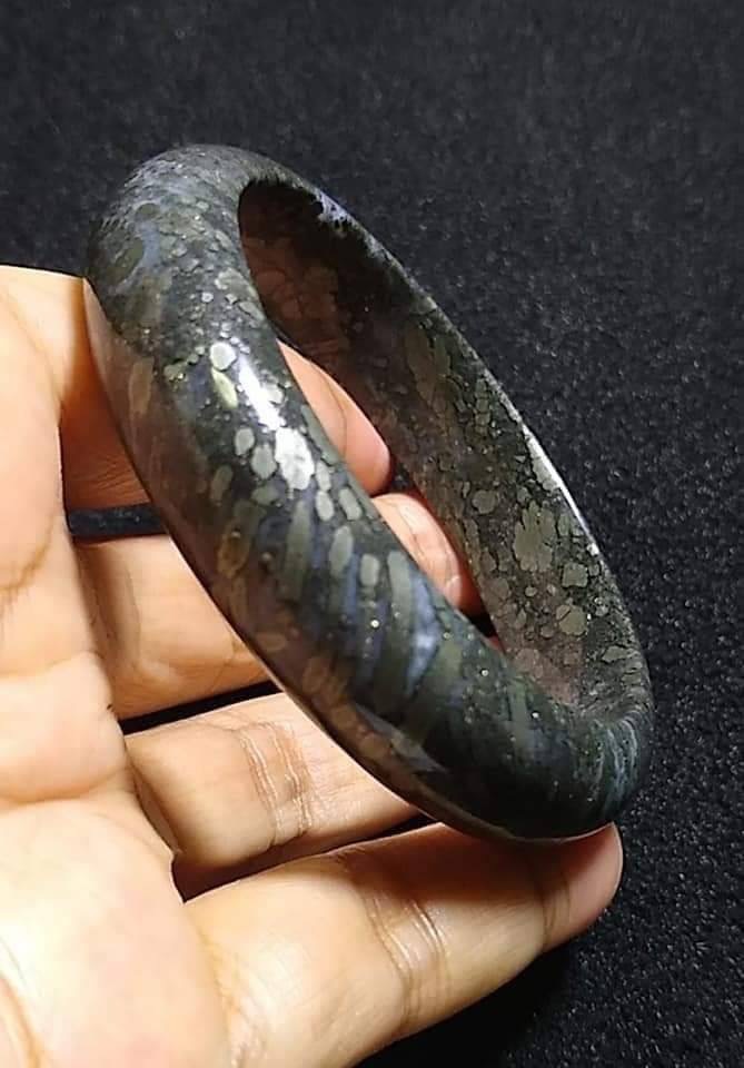กำไลข้อมือไพไรต์อาเกต (Pyrite-Agate) หรือ Nipomo agate (นีโปโม่อาเกต)นำเข้าจากแคลิฟอร์เนีย