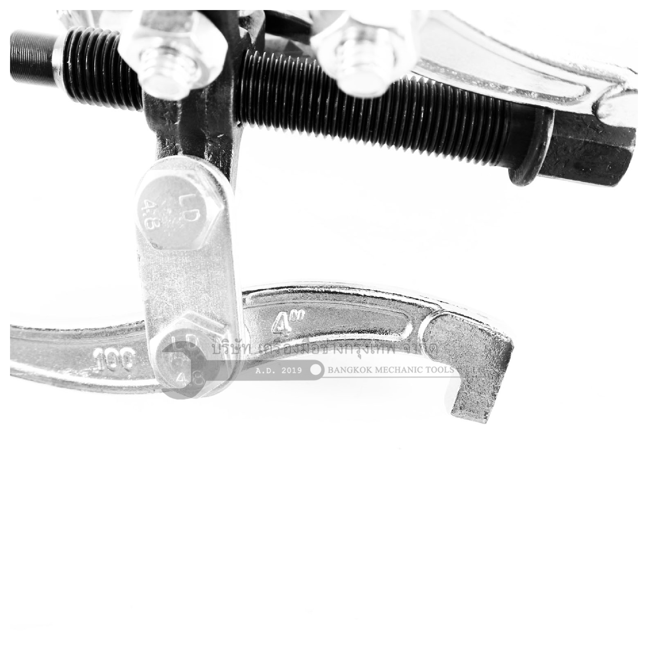 OKURA เหล็กดูดมูเล่ย์ เหล็กดูด3ขา 4นิ้ว รุ่น E-OK-TJP-04