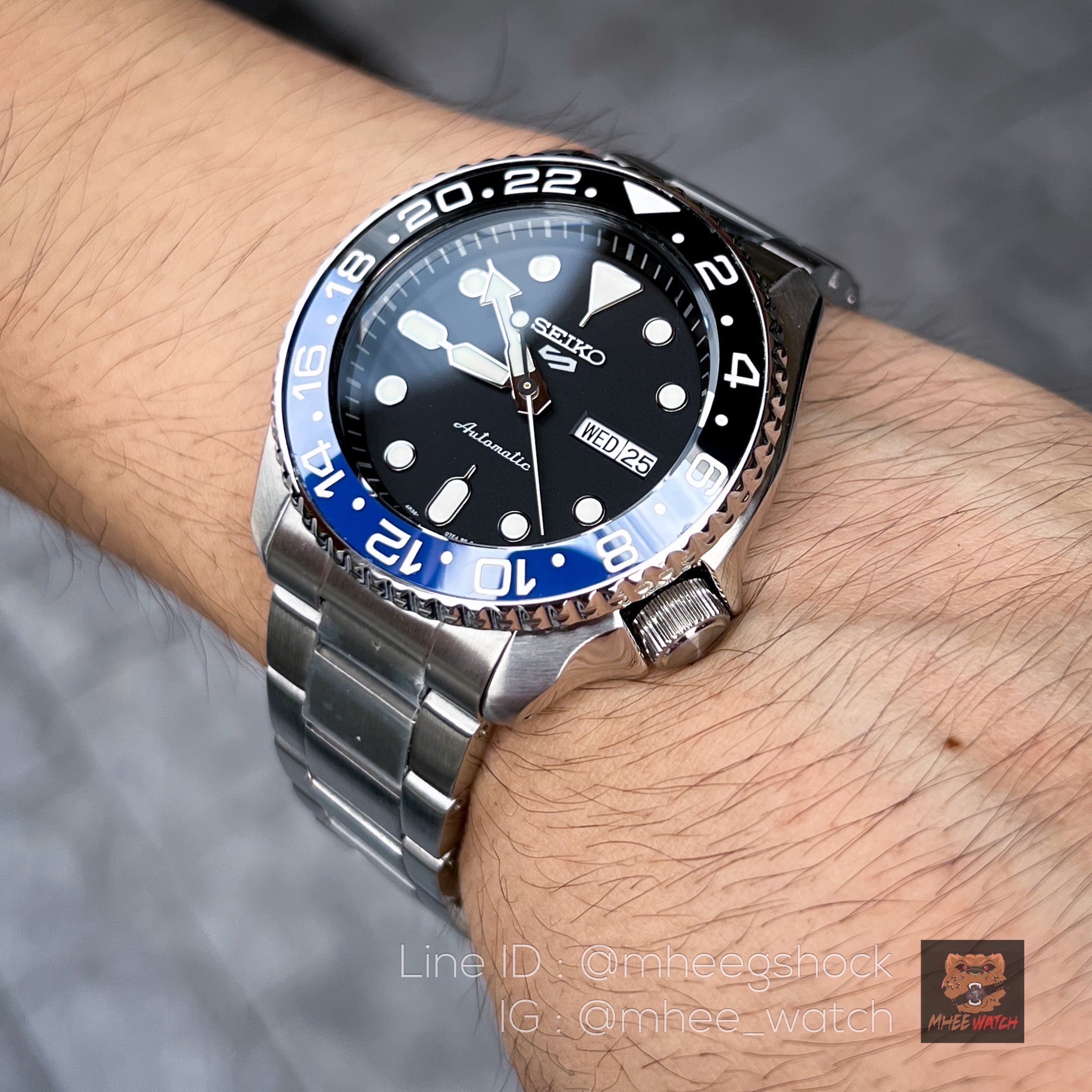 Seiko 5Sport BATMAN Modified Bezel Ceramic Automatic Movement SRPD55K1