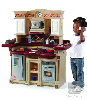 STEP2 Friends & Fun Kitchen