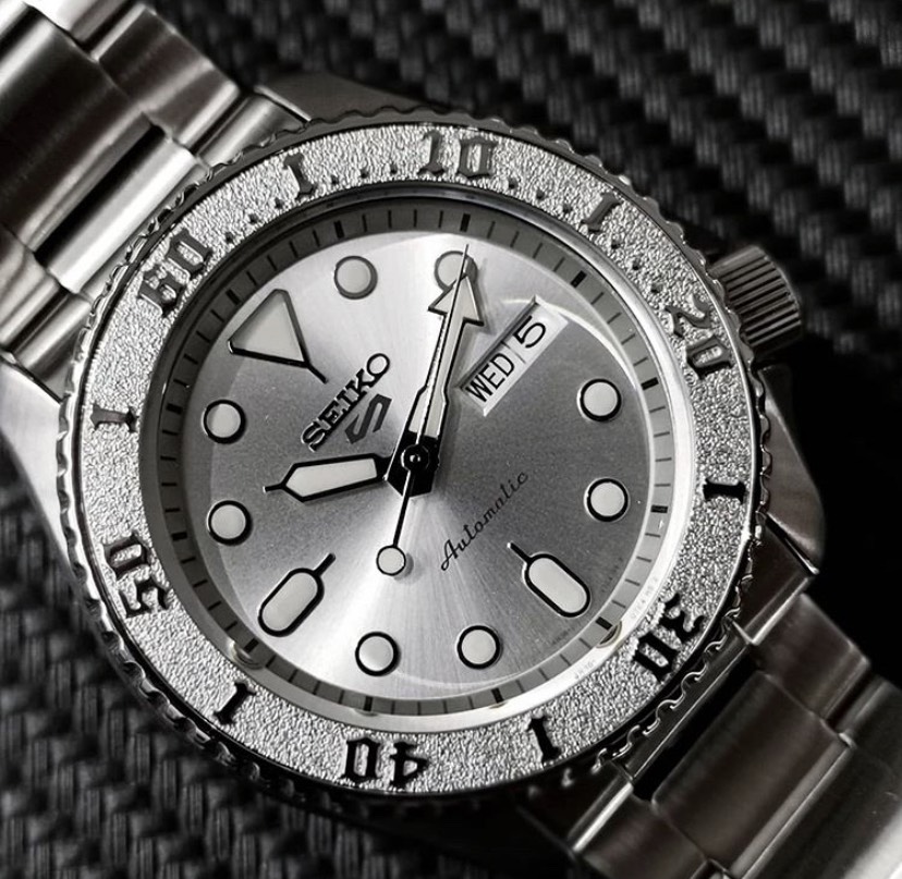 New Seiko5 Sports Silver Automatic
