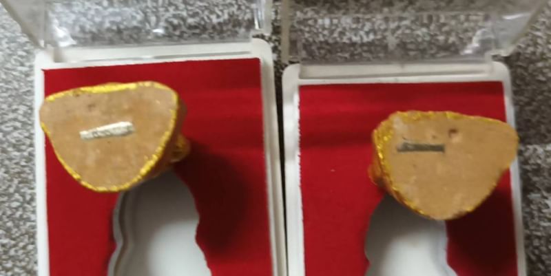 กุมารเพชรลอยองค์ เนื้อผงพรายกุมาร หลวงปู่หงษ์ วัดเพชรบุรี อ.ปราสาท จ.สุรินทร์