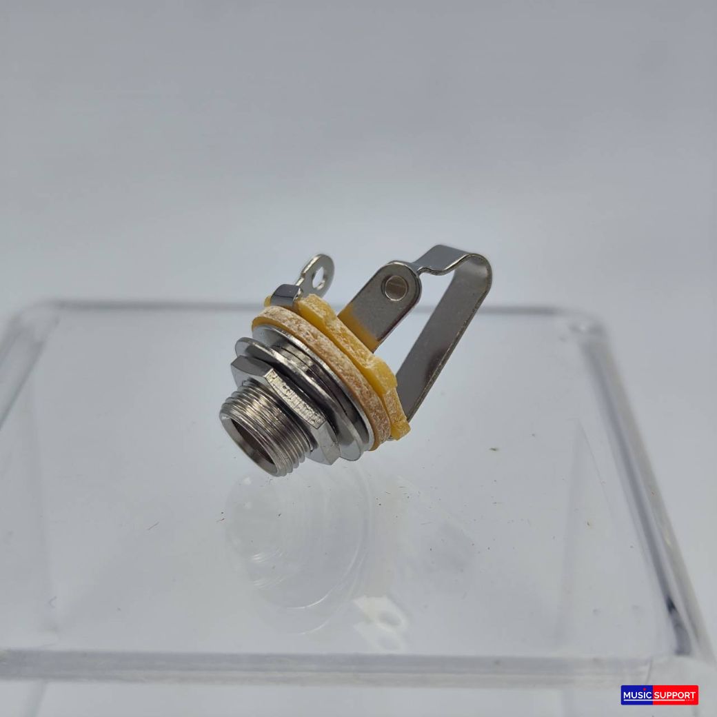 แจ๊คตัวเมีย Soundking CC216