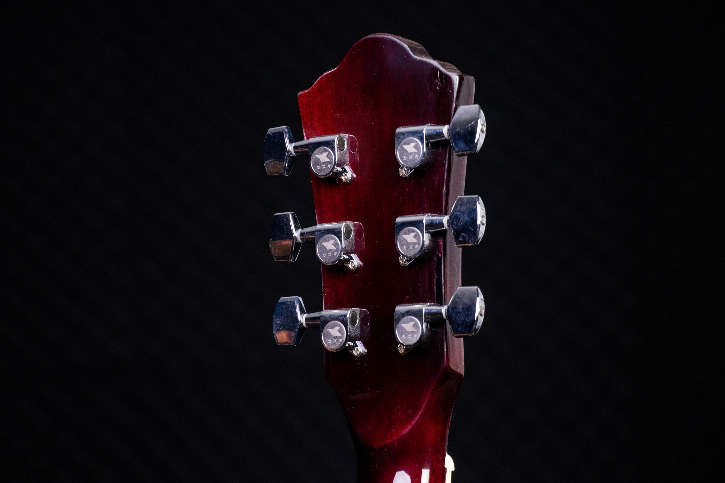 Kazuki AKZ-39 กีตาร์โปร่ง 39นิ้ว